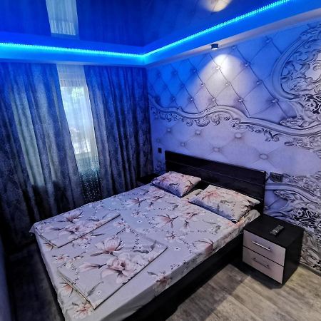 Zaporizhia New Luxury Apartment 2022 With Jacuzzi On Mayakovskogo 16 מראה חיצוני תמונה